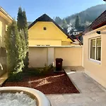 Villa The Bucket - Calla Old Town House With Jacuzzi & View *