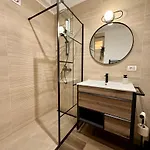 Villa The Bucket - Calla Old Town House With Jacuzzi & View