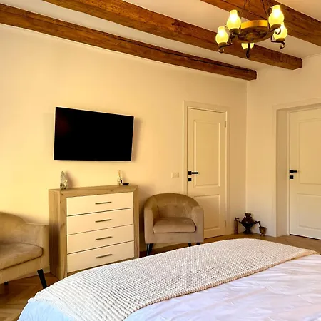 The Bucket - Calla Old Town House With Jacuzzi & View *