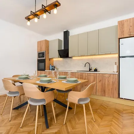 The Bucket - Calla Old Town House With Jacuzzi & View Villa