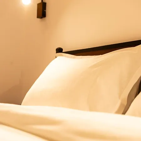 Villa The Bucket - Calla Old Town House With Jacuzzi & View Brasov